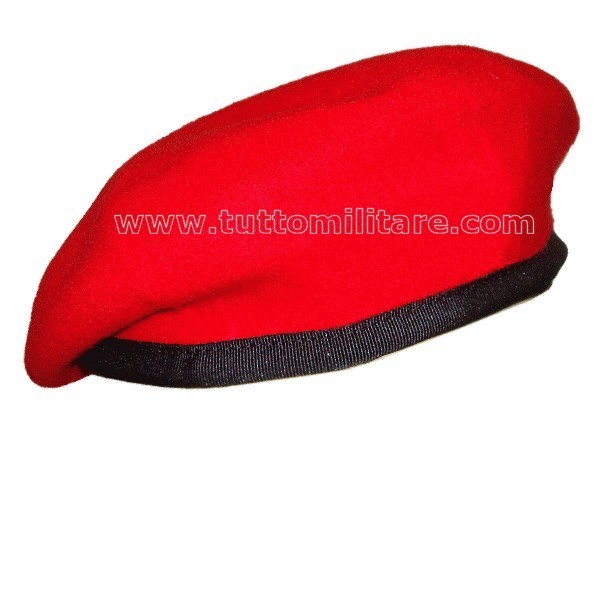 Basco Rosso Eliportati Cacciatori Carabinieri