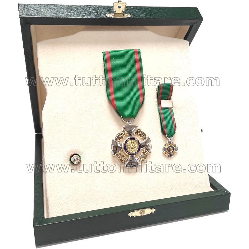 Set Cavaliere OMRI Ordine Merito Repubblica Italiana